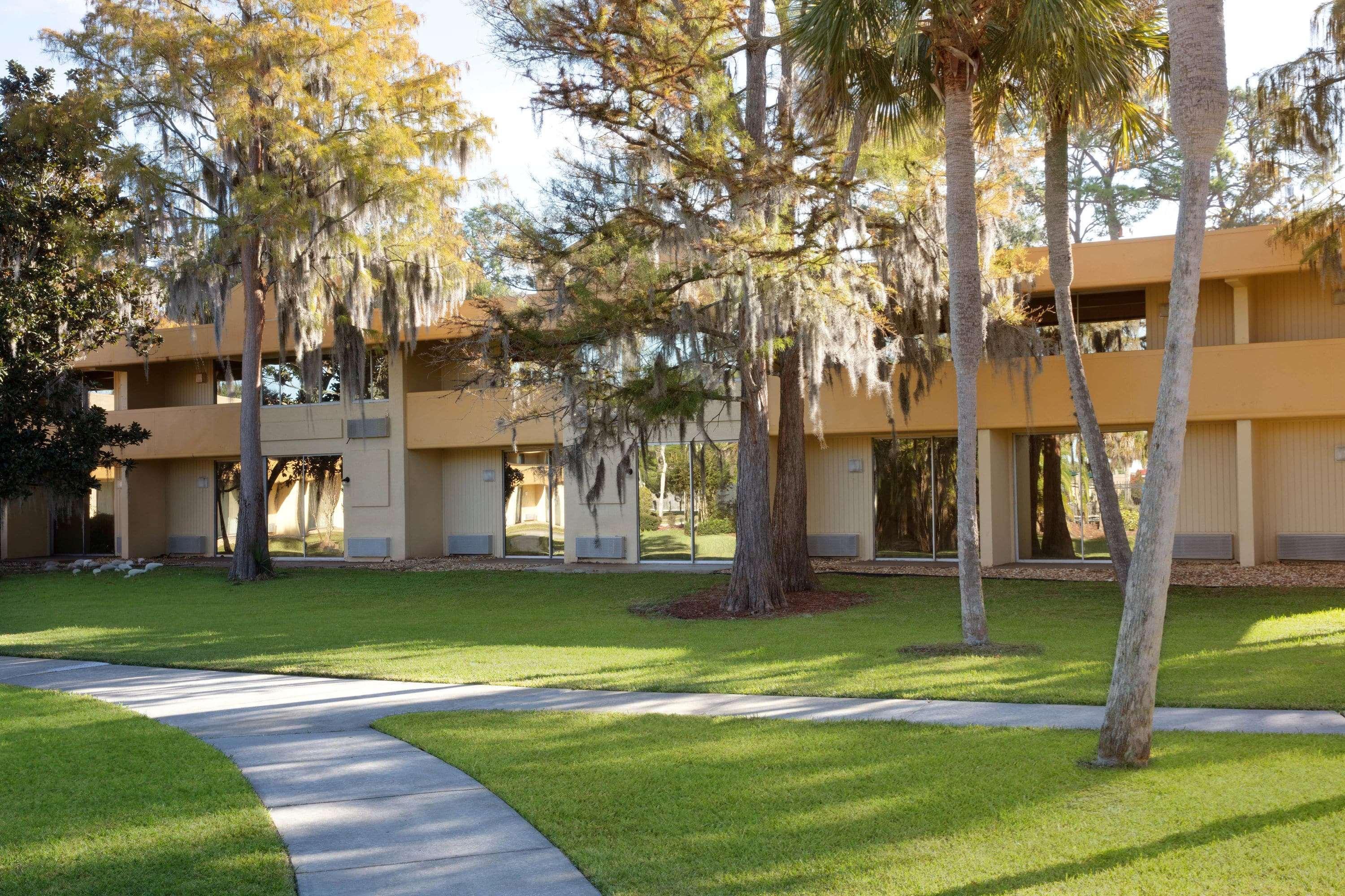 Baymont By Wyndham Daytona Beach - Intl Speedway Exterior foto